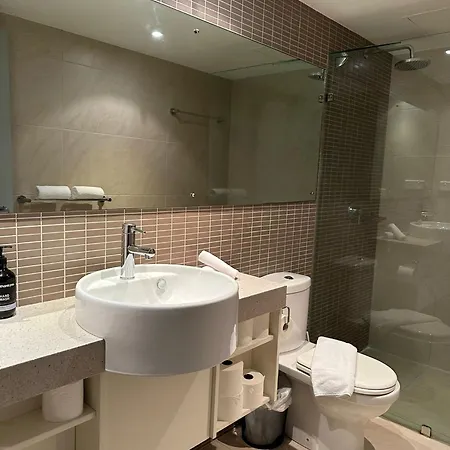 Pandanas Apt 5 15Th Fl Darwin Cbd Harbor Views Exterior photo